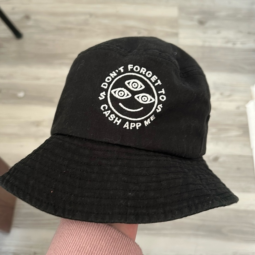 Y2K black bucket hat “Don’t forget to cashapp me”
